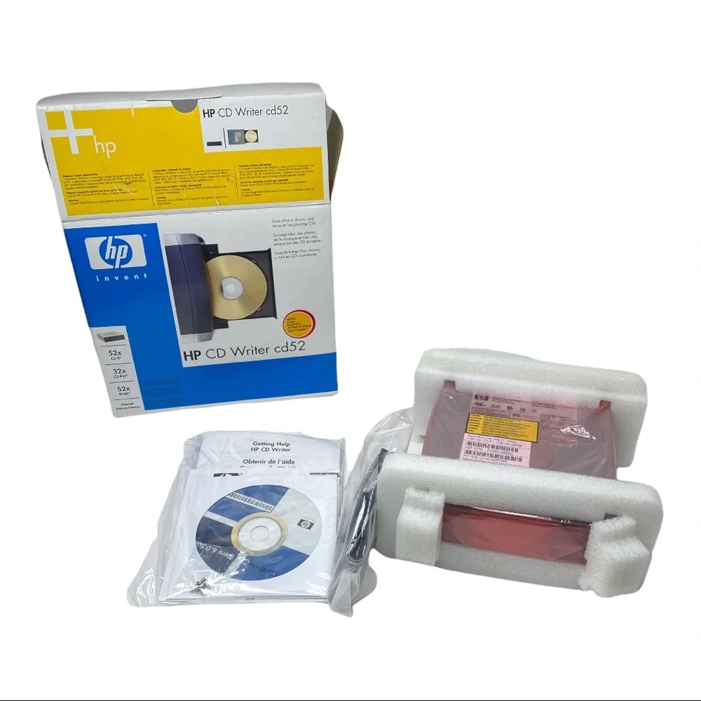 HP CD Writer CD52 New in Box CD52ri w/Arcsoft Greeting Card Creator